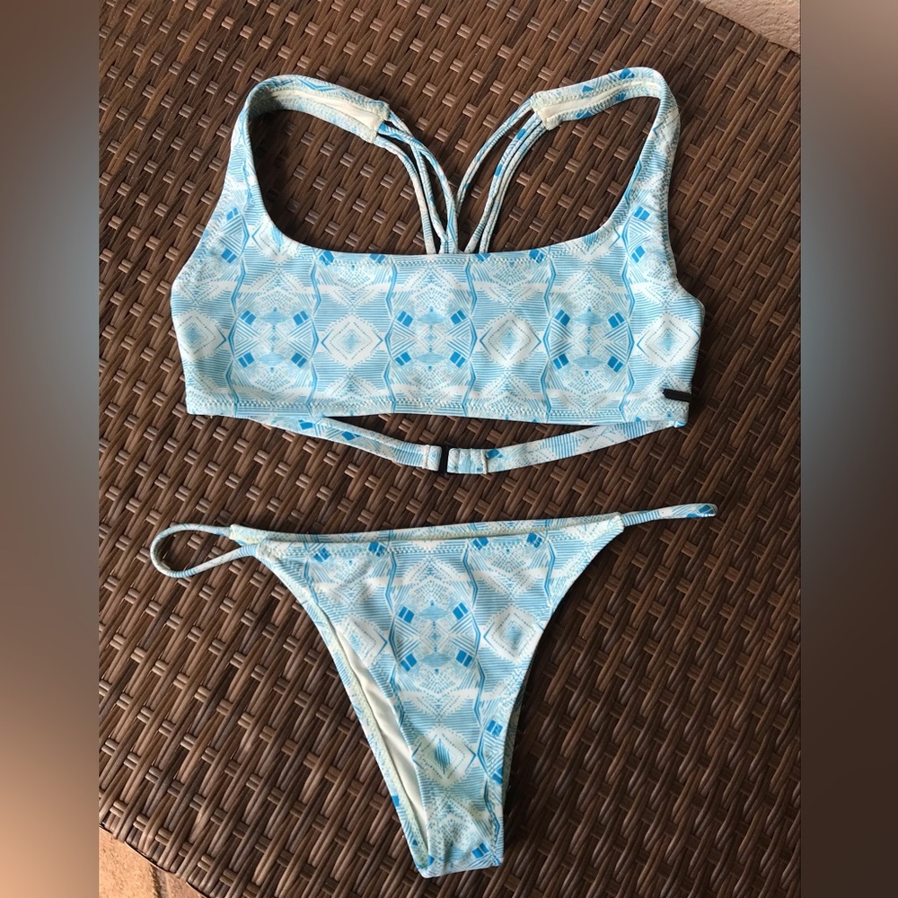 Volcom Geometric Pattern Bikini Set - image 1